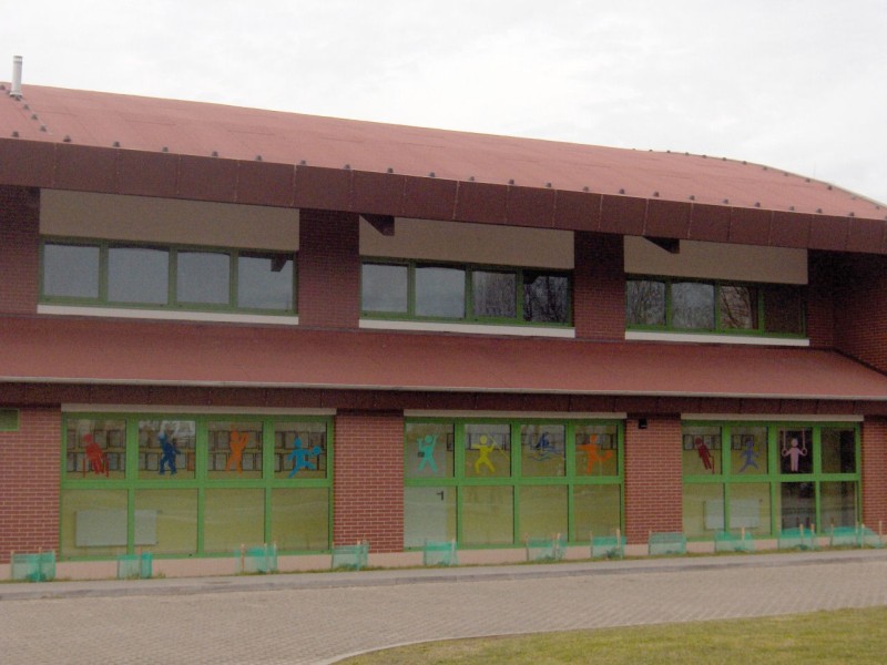 Baza Kolonijna BOSMAN II - Hala Sportowa - budynek